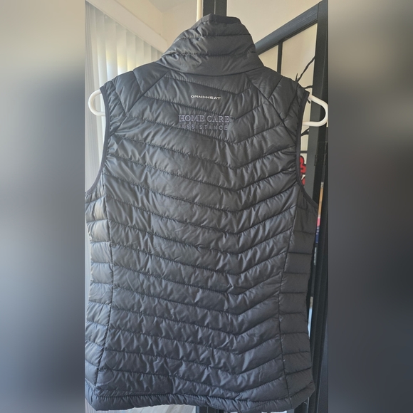 Columbia Women's Black Puffer Vest - Picture 5 of 12